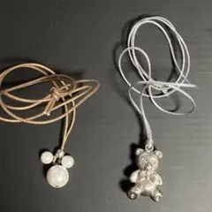 クマ型ネックレス、他　2点セット