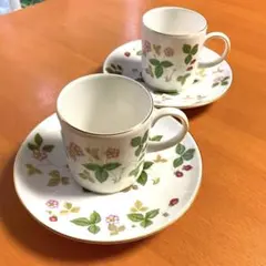 A7180【ウェッジウッド】 ワイルドストロベリー リー ペア 黒壺 - メルカリ