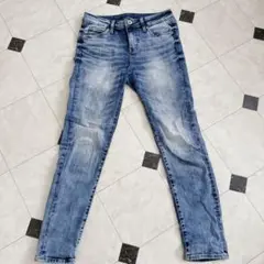 ウエスト64 ダメージデニムパンツ