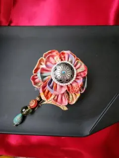 花モチーフの髪飾り