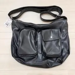 Avail ショルダーバッグ ブラックのサムネイル