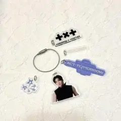 TXT DIY KEYCHARM 大阪限定チャーム付き スビン