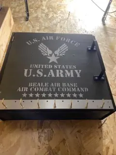 Item thumbnail for item e7c48b68-60d8-4656-adad-181167021a73