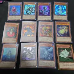 遊戯王まとめ売り　モンスター　12枚g