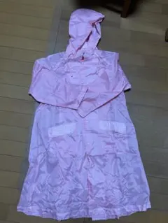 レインコートのサムネイル