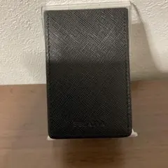 ☆開店セール☆ 未使用品 美品 プラダ サフィアーノレザー ロゴ カードケース