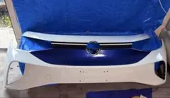 VW ID.4 純正フロントバンパー 11A807221のサムネイル