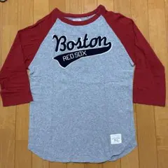 UNIQLO ボストン・レッドソックス 七分袖Tシャツ Mサイズのサムネイル
