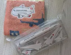 【新品未開封】JAL A350-1000 モデルプレーン タオルセットのサムネイル
