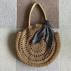 ベージュ 編み込みデザイン かごバッグ