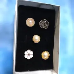 【新入荷】ピンバッジB　No.12