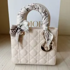 Item thumbnail for item 7cccfa19-be7d-4e2b-8fe0-0d71db3e4566