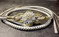 美品 振袖用 帯締め つまみ細工 パール 正絹 成人式 結婚式 つまみ飾り