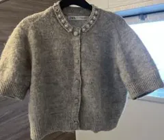 ZARA グレー ビジュー付き半袖ニット