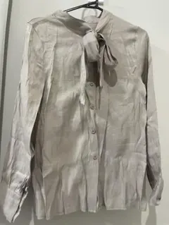 GRL ベージュ リボン付き 長袖シャツ