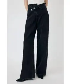 MOUSSY CROSS WAIST WIDE STRAIGHT