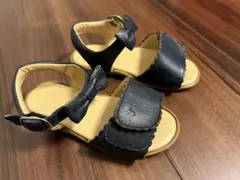 ファミリア　familiar ネイビー レザー リボン付きサンダル