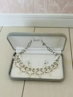 ネックレス　ピアス　結婚式　入学式　入園式　卒業式　ブライダル　パール風