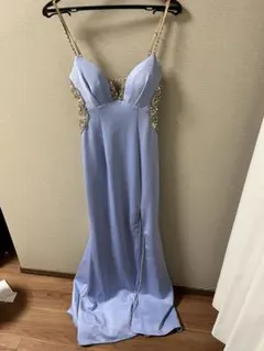 ライトブルー スリットドレス ビーズ装飾　ロング