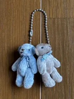 クマのキーホルダー（ベージュ・水色）