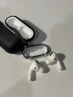 Apple AirPods Pro 本体 イヤフォン片方右聞こえません。ケース付のサムネイル