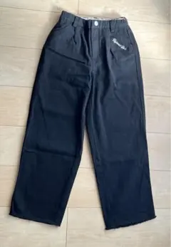 １３０サイズ　ブラックデニム