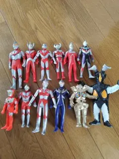 ウルトラマン フィギュア まとめ売り - メルカリ