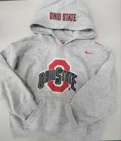 ナイキ　裏起毛トレーナー　120くらい