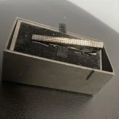 ネクタイピン ブラック