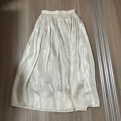 GU チュールアイボリーフレアスカート