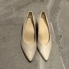 RANDA パンプス アイボリー 22.0cm