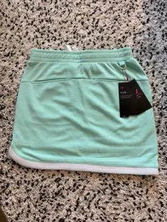 ニューバランスゴルフ　スカート　定価9900円　タグ付き　新品未使用