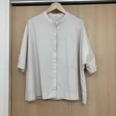 無印　半袖バンドカラーシャツ ベージュのサムネイル