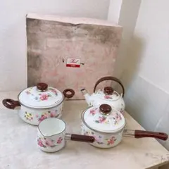昭和レトロポップエジリーイズミ北欧風お鍋セットお花柄当時物 昭和レトロポップエジリーイズミ北欧風お鍋セットお花柄当時物