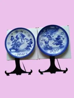 Disney ディズニー イヤープレート　2011年　2012年の2枚セット