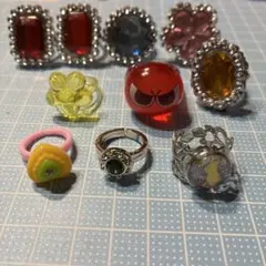 カプセルトイ　カラフルリング10個セット