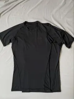 【最終値下げ】③ TSLA コンプレッションウェア　黒　2枚セット　ユニセックス