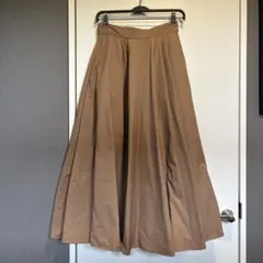 アーバンリサーチ　ドアーズ　ベージュフレアロングスカート