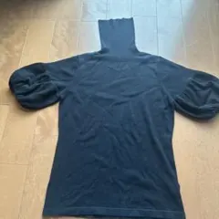 ブラック ハイネック バルーンスリーブ ニット