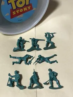 TOY STORY 2 BUCKET O SOLDIERS フィギュア - メルカリ