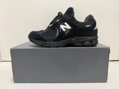 New Balance M2002RXX ブラックスニーカー