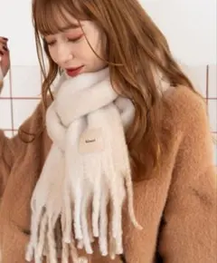 hinari チェックボリュームフリンジマフラー　アイボリー