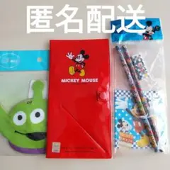 ミッキー三角定規　鉛筆　文房具セットのサムネイル
