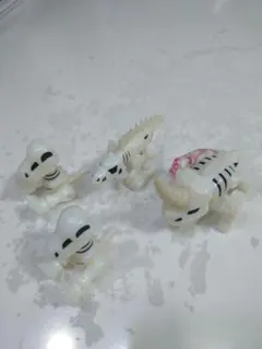 ほねほねザウルス第８弾（３体）・第９弾（２体）セット