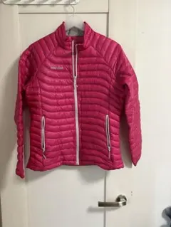 Marmot ピンク ダウンジャケット JP Lのサムネイル