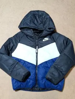 【使用回数少なめ】NIKE☆美品☆フード付きダウンジャケット