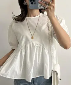 M【美品】バックリボンパフスリーブフレアブラウス　白