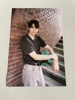 Item thumbnail for item 984df3d3-7c99-49e3-986e-e3ec098d5c78