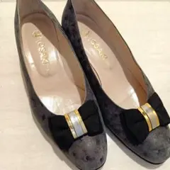 OSAKI グレー リボン付きパンプス