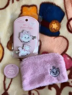 ディズニー　おしゃれキャット　マリー　前髪クリップ　ファーポーチ　セット